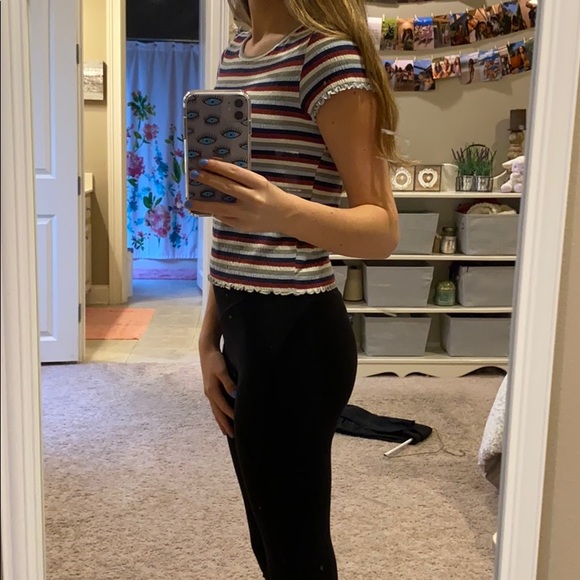 American eagle top! - Picture 2 of 5